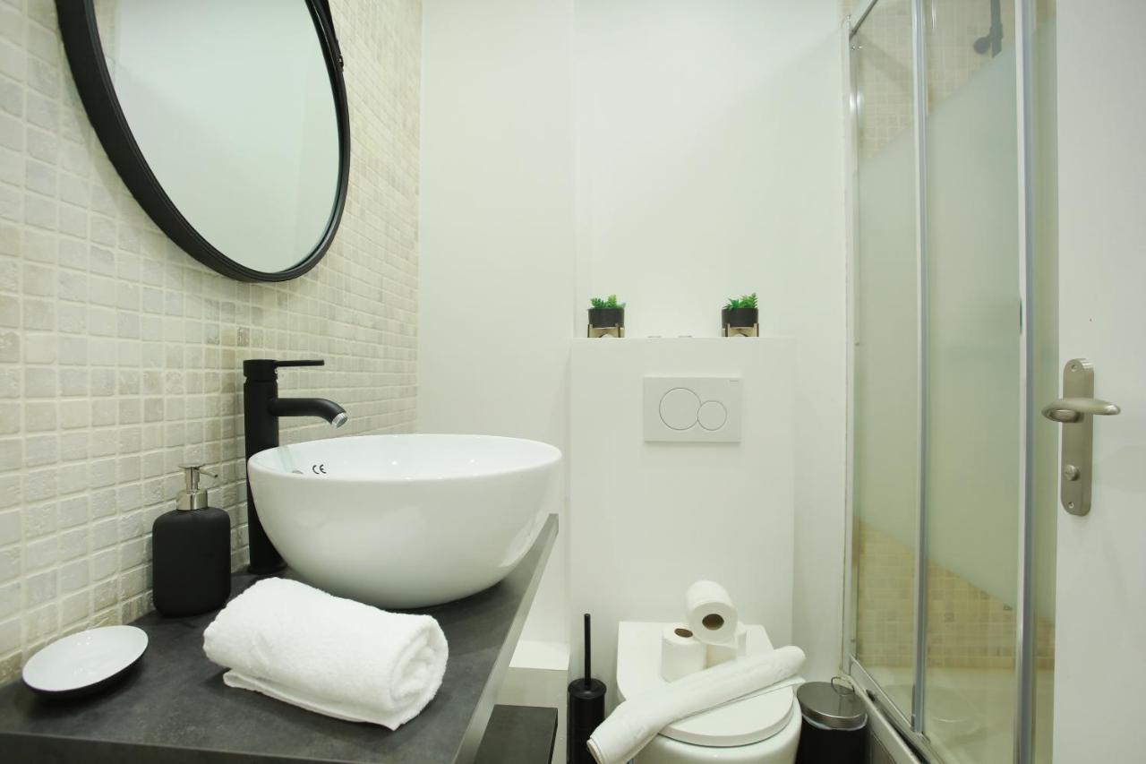 Rent A Room - 253, 2Bdr Center Of Paris Bagian luar foto